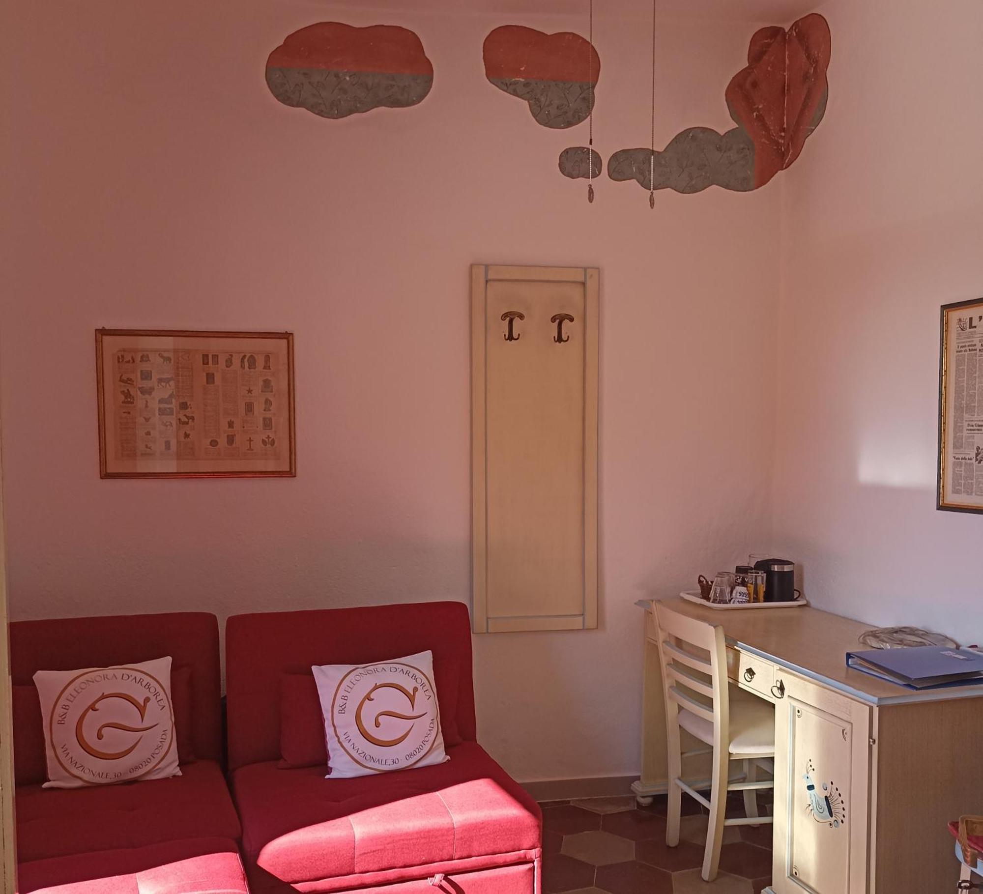 B&B Eleonora D'Arborea, Centro Storico Posada  Ngoại thất bức ảnh