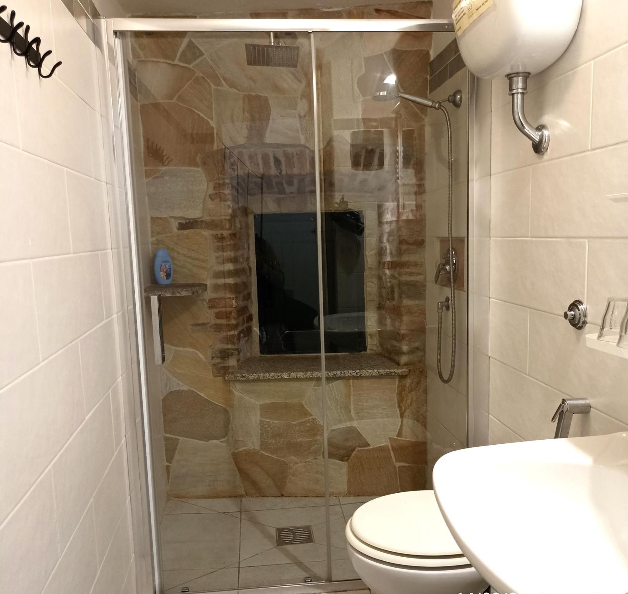 B&B Eleonora D'Arborea, Centro Storico Posada  Ngoại thất bức ảnh