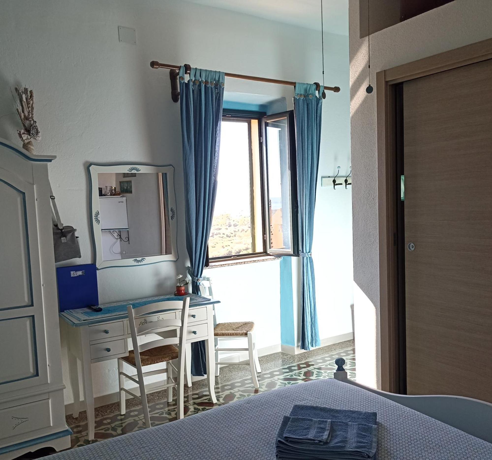 B&B Eleonora D'Arborea, Centro Storico Posada  Ngoại thất bức ảnh
