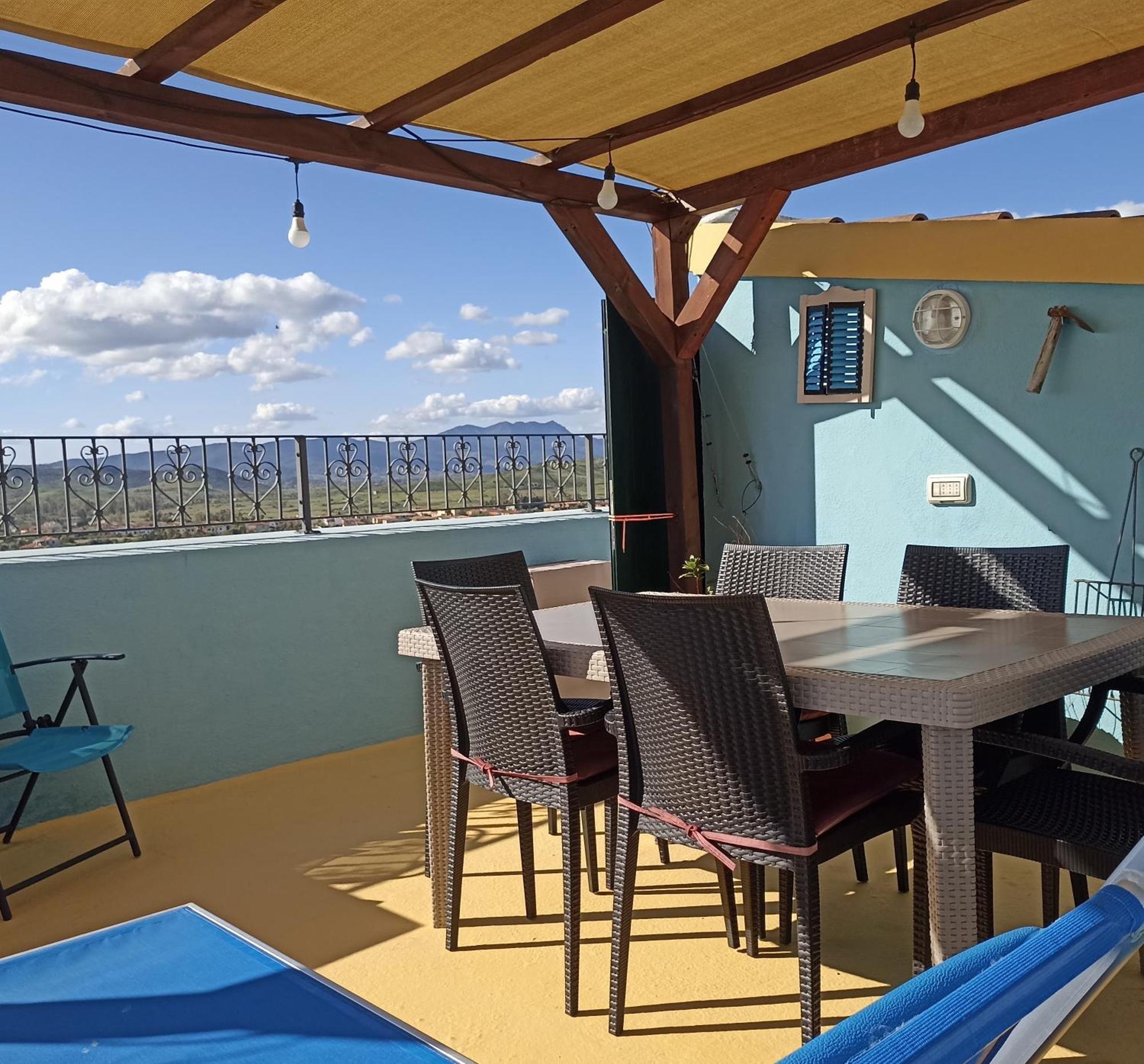 B&B Eleonora D'Arborea, Centro Storico Posada  Ngoại thất bức ảnh