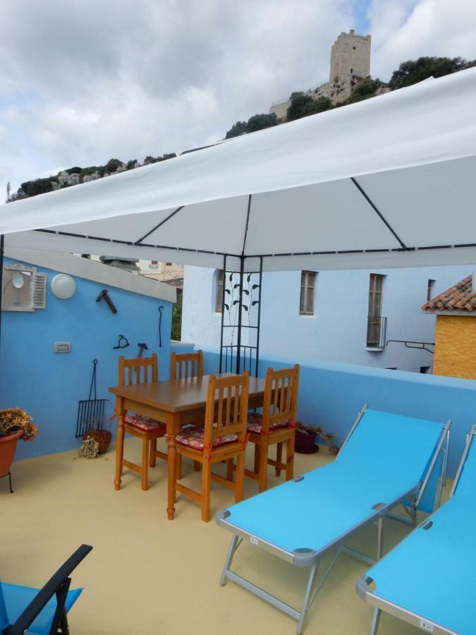 B&B Eleonora D'Arborea, Centro Storico Posada  Ngoại thất bức ảnh